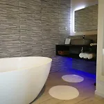 5&5 Rooftop Oda ve Kahvaltı 3*