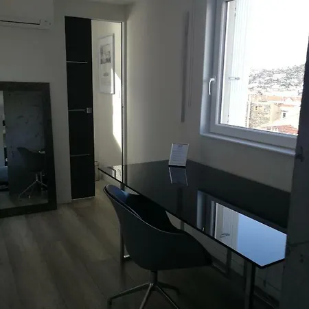 Nocleg ze śniadaniem 5&5 Rooftop 3*