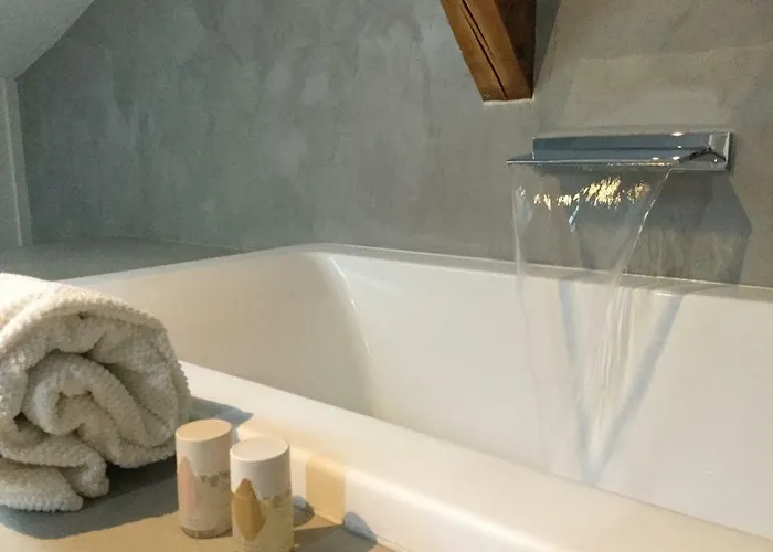 Bed & Breakfast 5&5 Rooftop